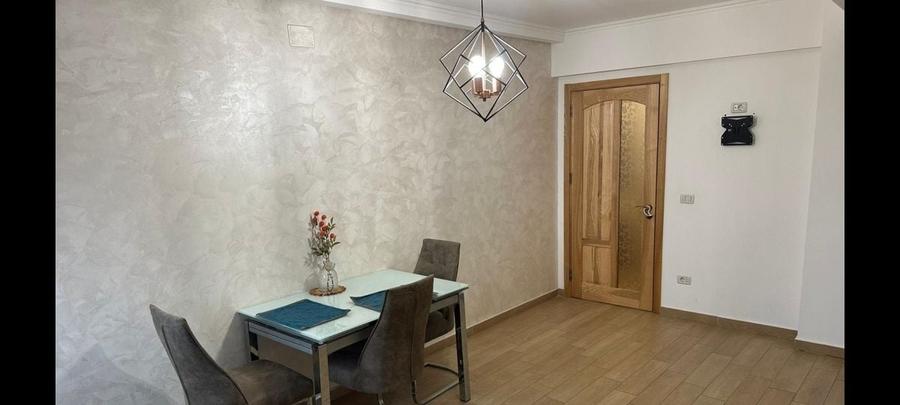 Apartament cu 2 camere decomandat în Sfântu Ilie