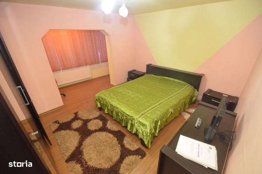 Apartament cu 2 camere decomandat, mobilat în Freidorf