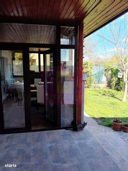Casă cu 4 camere în Central