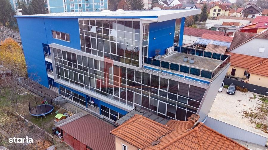 Spațiu comercial, de 1,780 mp, în Aurel Vlaicu