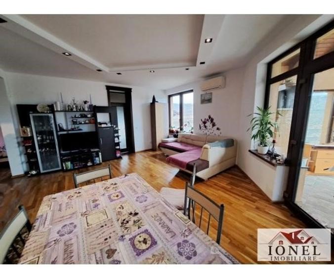 Casă individuală cu 5 camere cu Teren 1050 Mp în Șard