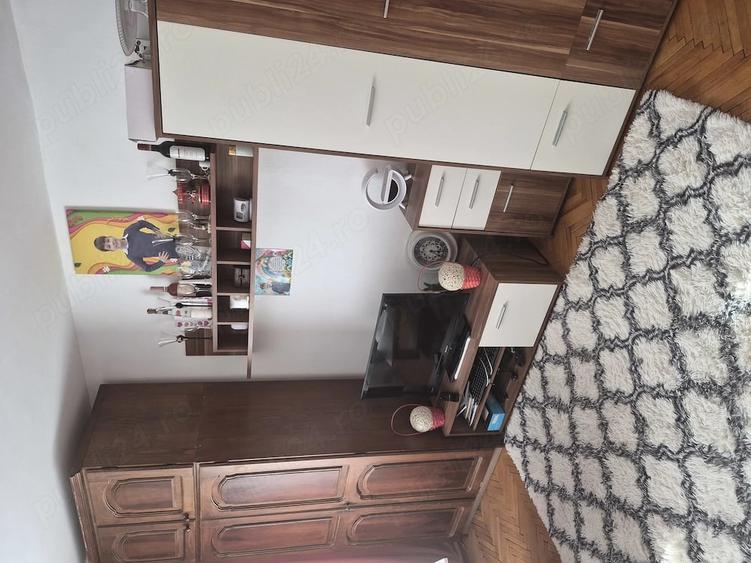Apartament cu 2 camere decomandat în Steaua