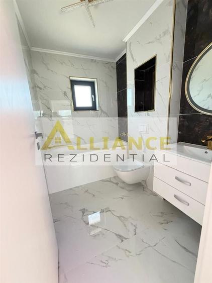 Casă individuală cu 4 camere cu Canalizare în Berceni