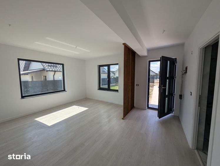 Casă cu 4 camere cu Teren 530 Mp în Central