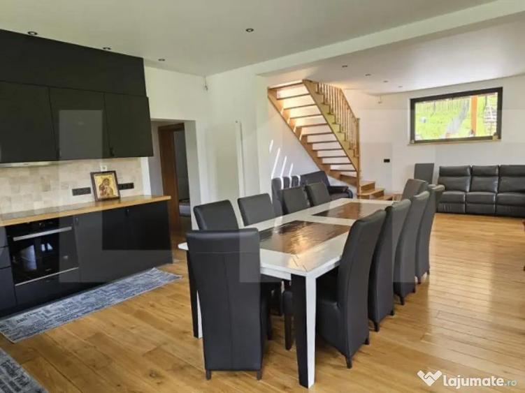 Proprietate de vanzare, cu 5 camere, 202 mp, statiunea de sc - 2