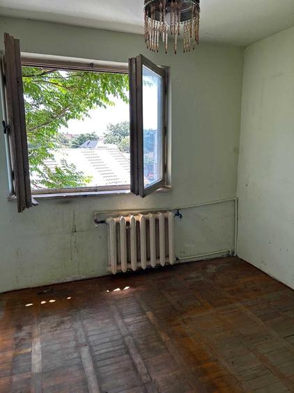Apartament cu 2 camere decomandat în Exterior Vest