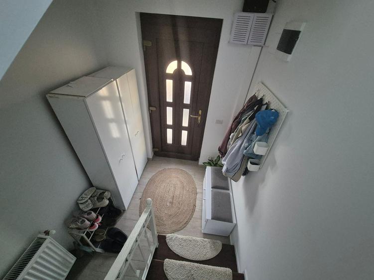 Apartament cu 3 camere nedecomandat în Braytim