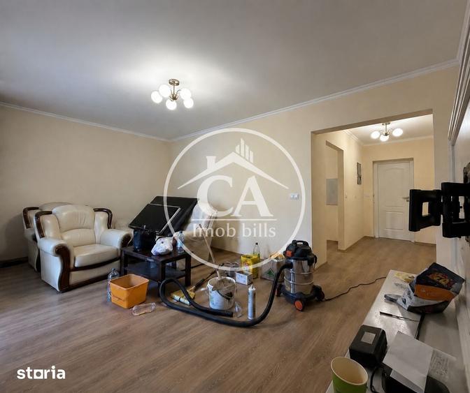 Apartament cu 3 camere decomandat în Salca