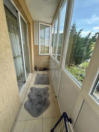 Apartament cu 2 camere semidecomandat în Florești