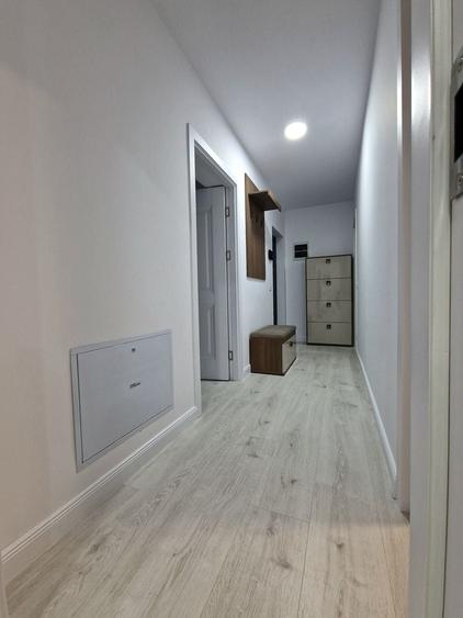 Apartament cu 2 camere decomandat în Ipotești