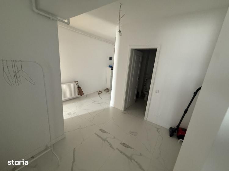 Apartament cu 2 camere decomandat în Colentina