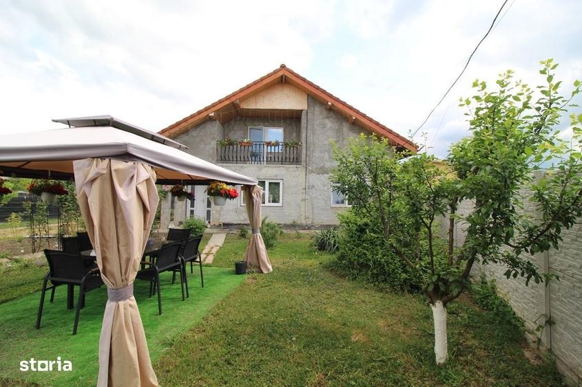 Casă cu 4 camere cu Teren 1413 Mp în Central