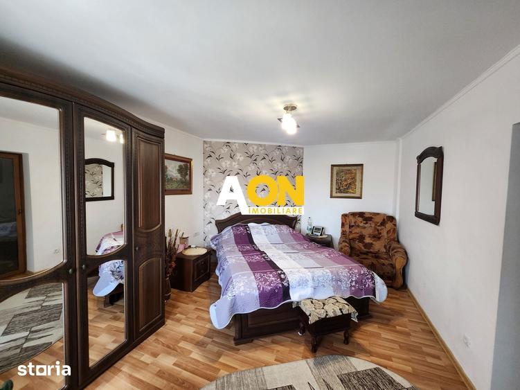 Apartament cu 5 camere în Cetate