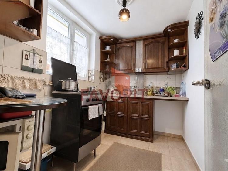 Apartament cu 2 camere nedecomandat, mobilat în Brâncoveanu