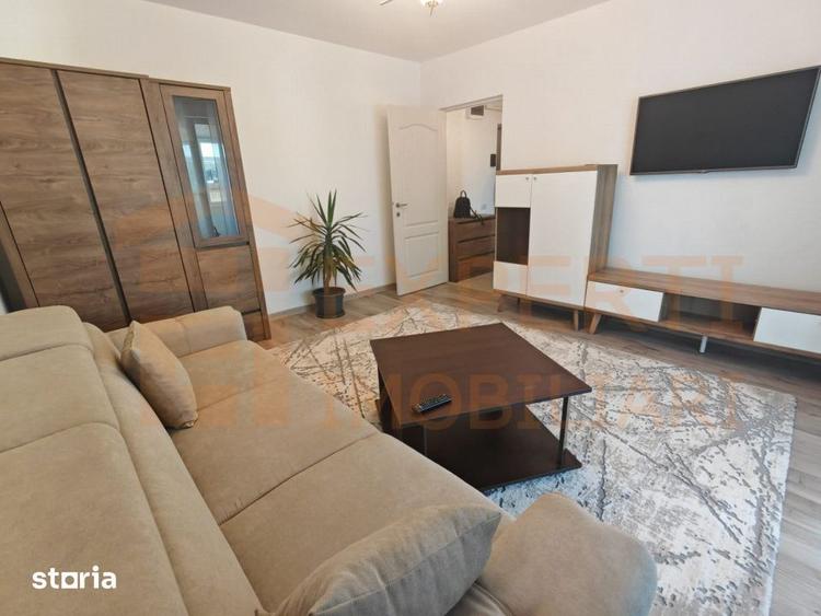 Apartament cu 2 camere, mobilat în Central