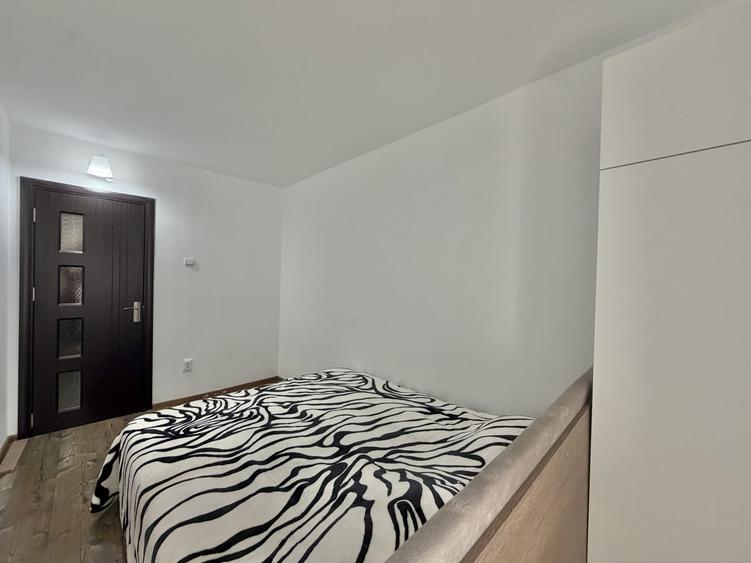 Apartament cu 3 camere semidecomandat, mobilat în P-ța Doina
