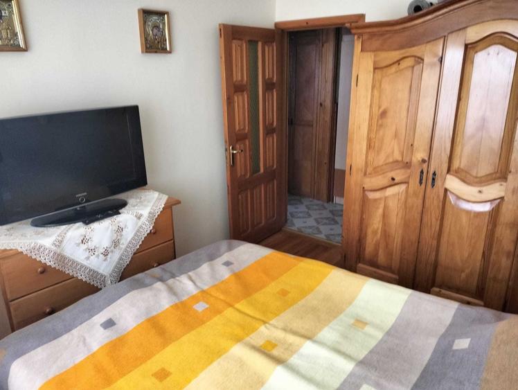 Apartament cu 3 camere decomandat în Obcini