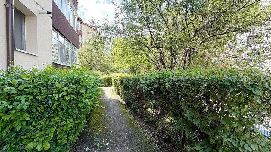 Apartament cu 2 camere decomandat, mobilat în Răcădău