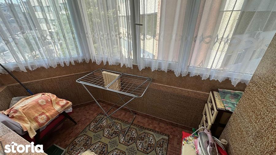Apartament cu 2 camere decomandat, mobilat în City Park Mall