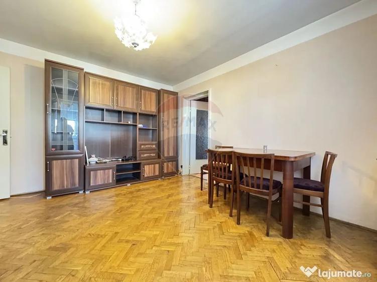 Apartament cu 2 camere semidecomandat în Central