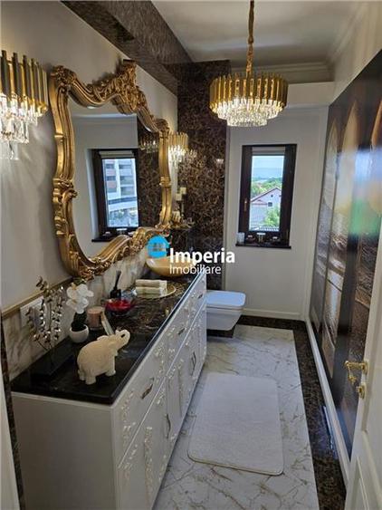 Apartament cu 3 camere decomandat în Copou