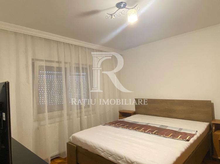 Apartament cu 3 camere decomandat, mobilat în Rogerius
