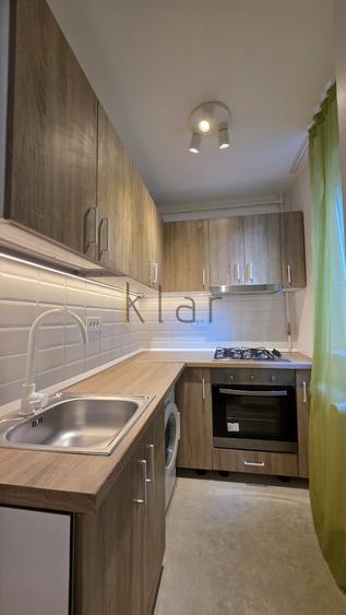 Apartament cu 2 camere semidecomandat, mobilat în Andrei Mureșanu