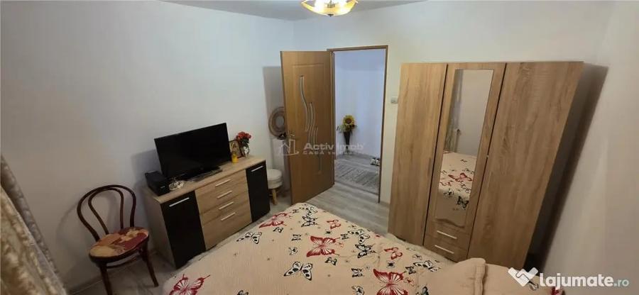 Apartament cu 2 camere decomandat în Șagului