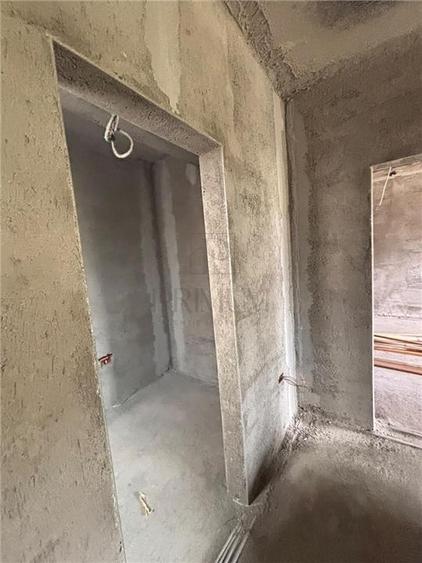 Duplex cu 5 camere cu Canalizare în Moșnița Nouă