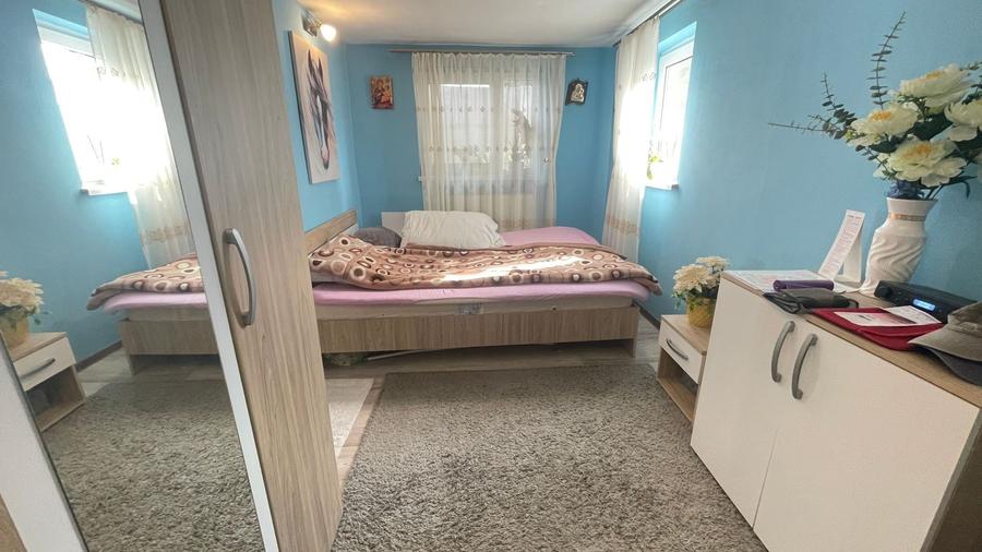 Casă individuală cu 4 camere cu Canalizare în Bogdăneștilor