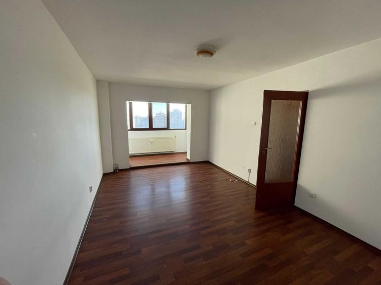 Apartament cu 2 camere decomandat în Banu Manta