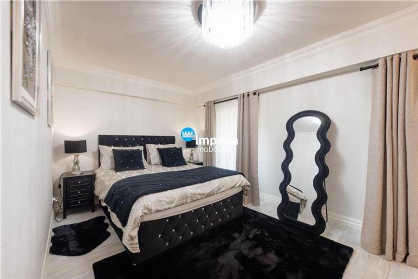 Casă individuală cu 10 camere cu Teren 500 Mp în Copou