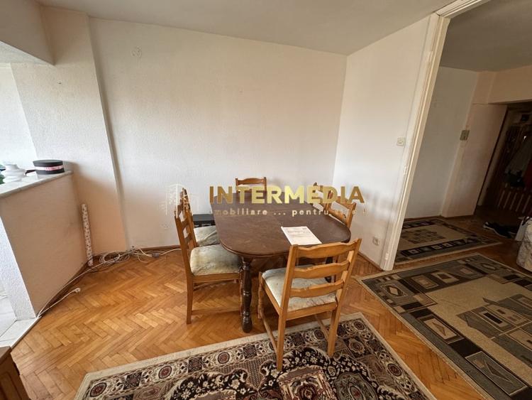 APARTAMENT 3 CAMERE DECOMANDAT I 81 MP I CENTRU I 2 BALCOANE I - 12