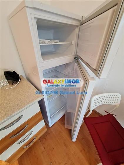 Garsonieră decomandată, mobilată în Alexandru Obregia