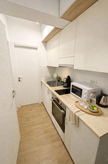 Apartament cu 3 camere decomandat, mobilat în Lujerului
