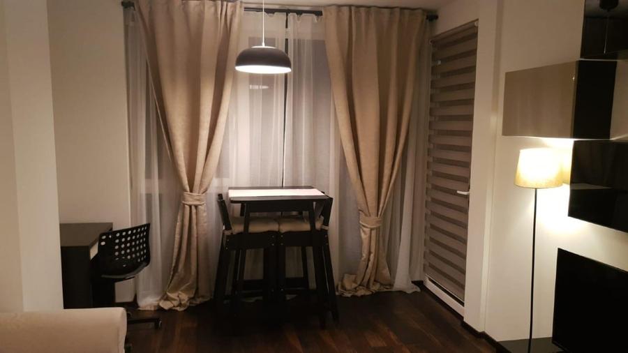 Apartament cu 2 camere decomandat, mobilat în Soarelui