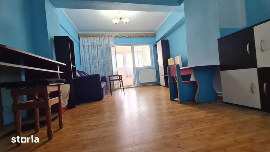 Apartament cu 2 camere decomandat în Câmpineanca