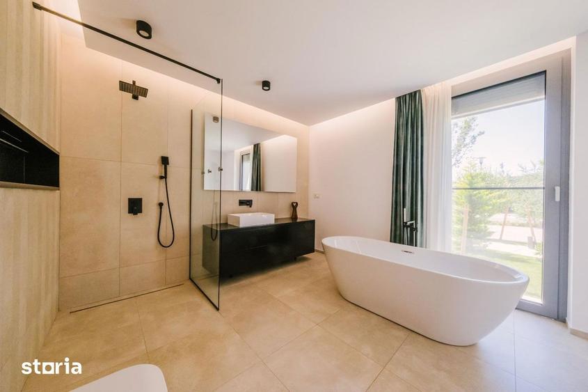 Casă cu 6 camere cu Teren 1140 Mp în Moara Vlăsiei