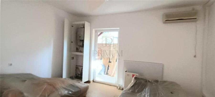 Casă individuală cu 11 camere cu Canalizare în Elisabetin