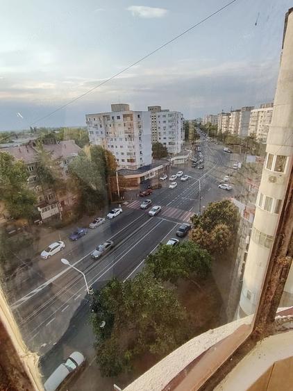 Garsonieră decomandată în Tineretului