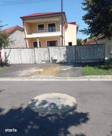 Super VILA P+1+ M 310mp construiti Teren 470mp Brailita - 2