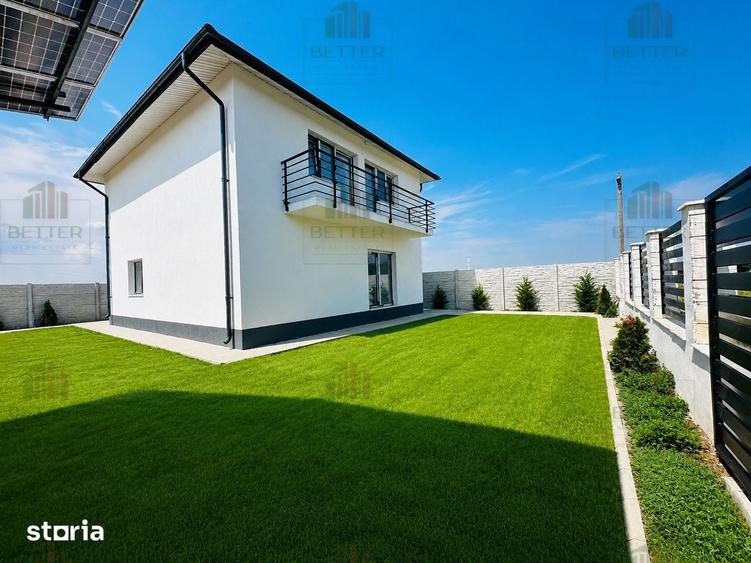 Casă cu 4 camere cu Teren 340 Mp în Vidra