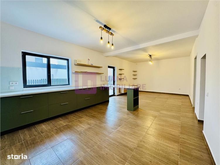 Casă cu 4 camere în Central