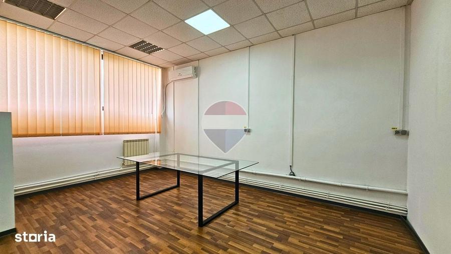Spațiu comercial, de 123 mp, în Central
