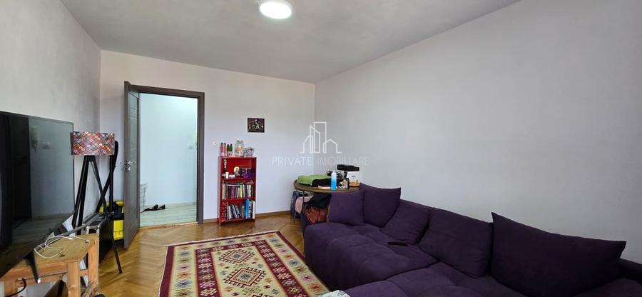 Apartament cu 2 camere decomandat în Est
