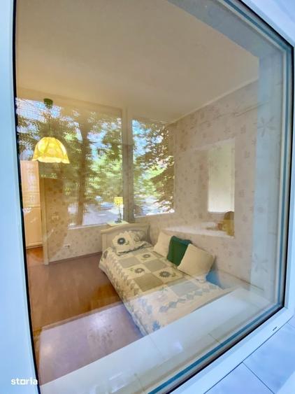 Apartament cu 4 camere în Tineretului