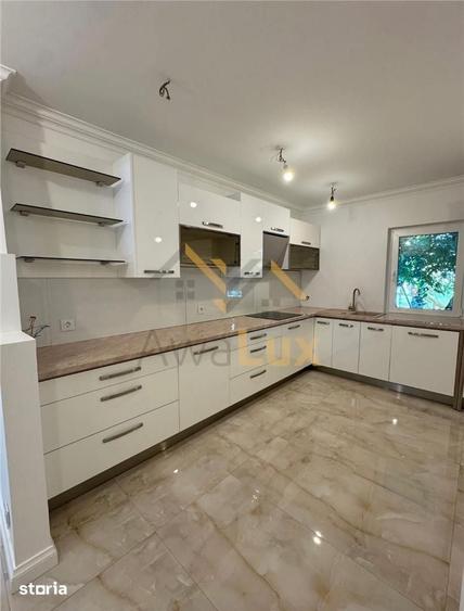 Apartament cu 3 camere în Vasile Alecsandri