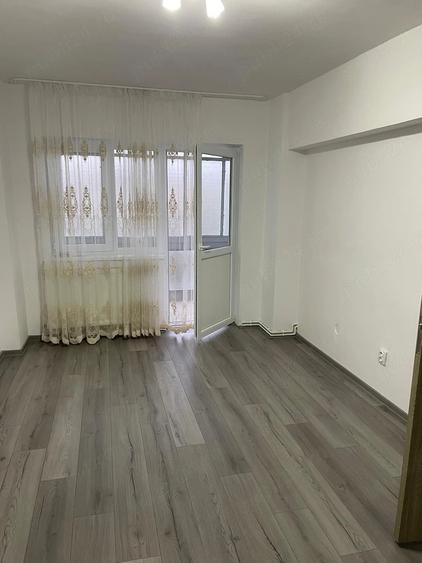 Apartament cu 2 camere decomandat în Hipodrom 4