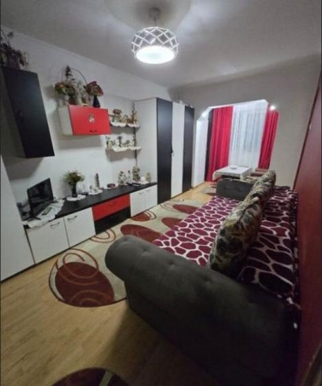 Garsonieră semidecomandată în Mărăști