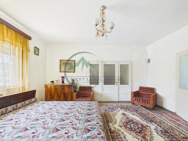 Casă individuală cu 7 camere cu Canalizare în Prejmer